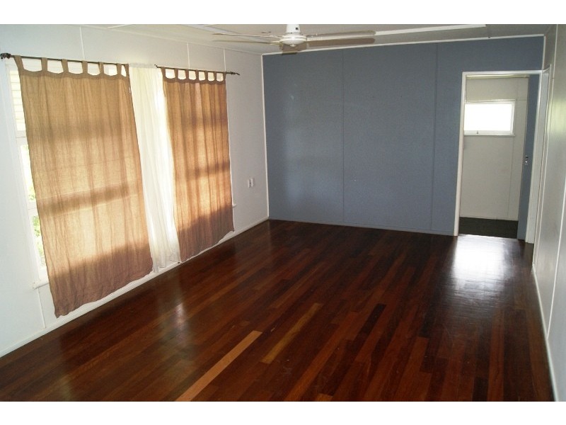 892 MOORE PARK ROAD, Welcome Creek QLD 4670