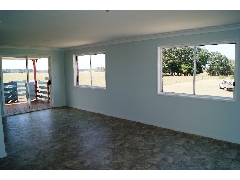 61 Davenport Drive, Coonarr QLD 4670
