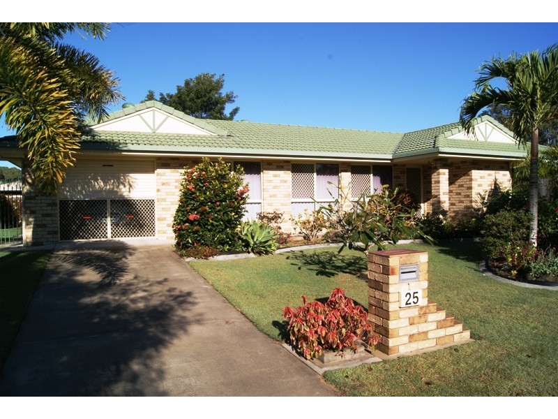 25 ACACIA STREET, Moore Park Beach QLD 4670