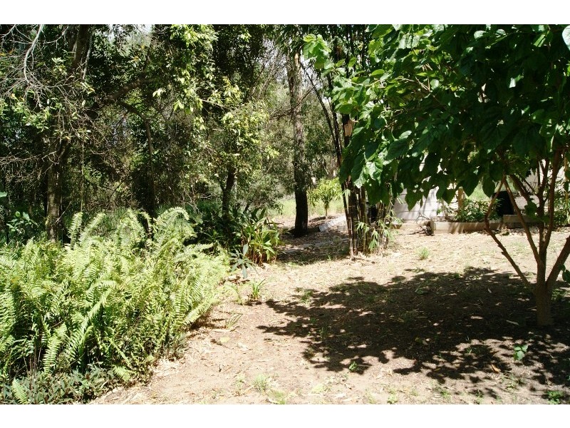 34 KINGFISHER CRESCENT, Moore Park Beach QLD 4670