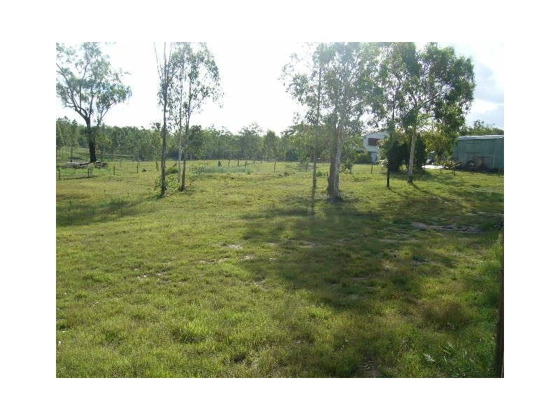 10 Wallace Street, Apple Tree Creek QLD 4660