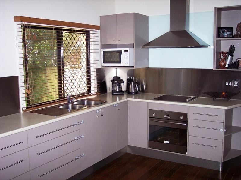 14 CULLEN STREET, Bundaberg QLD 4670