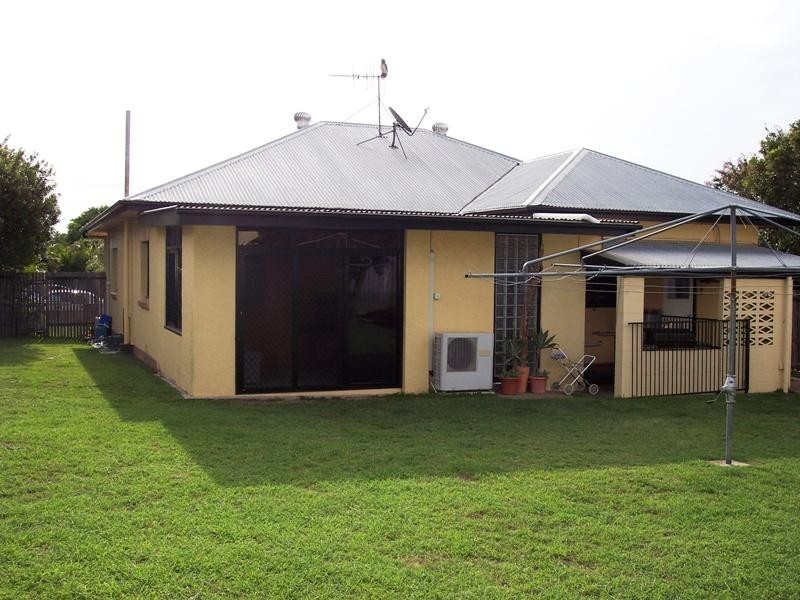 14 CULLEN STREET, Bundaberg QLD 4670