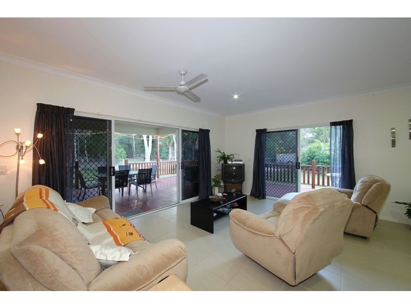 14 Cycad Court, Moore Park Beach QLD 4670