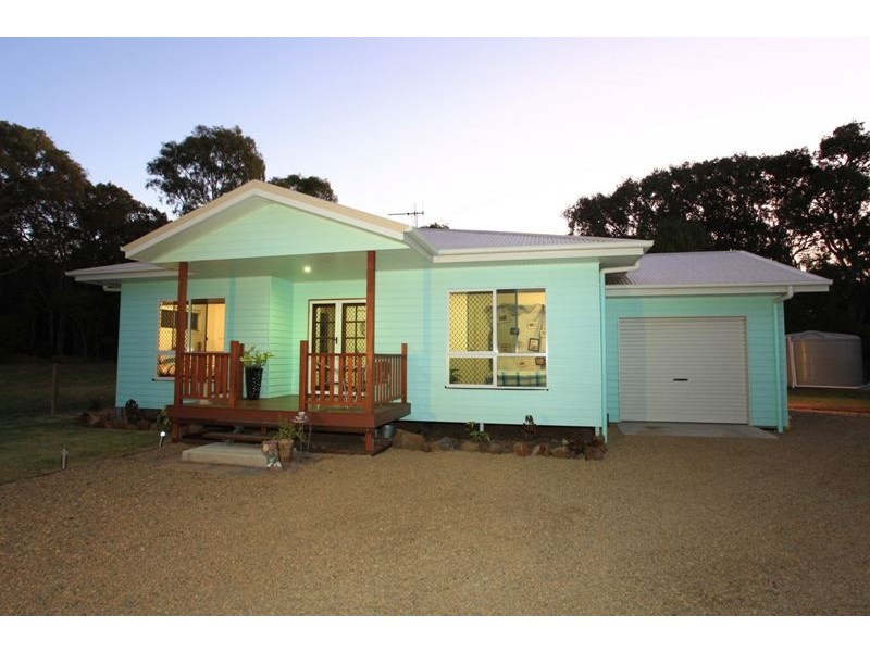 14 Cycad Court, Moore Park Beach QLD 4670