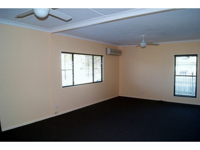 14 GREENWOOD STREET, Kepnock QLD 4670