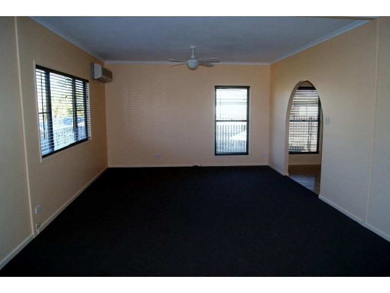 14 GREENWOOD STREET, Kepnock QLD 4670