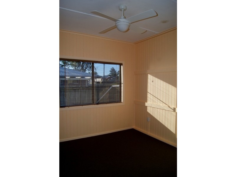 14 GREENWOOD STREET, Kepnock QLD 4670