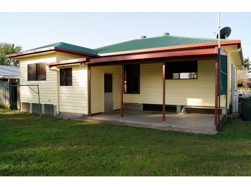 14 GREENWOOD STREET, Kepnock QLD 4670