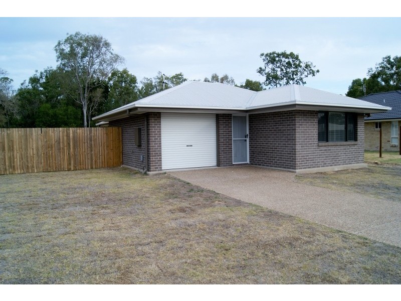 3 Monarch Avenue, Moore Park Beach QLD 4670