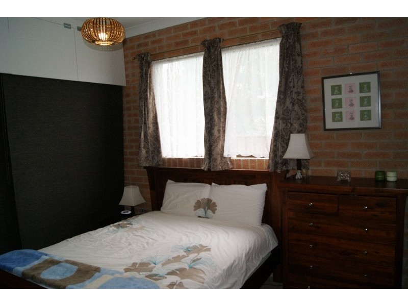 52 Anderson Street, Avenell Heights QLD 4670