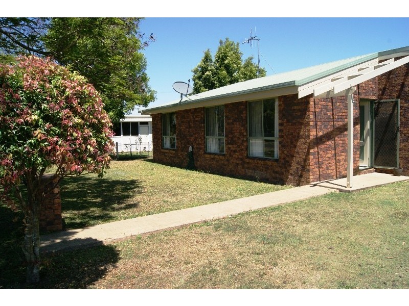 28 Tobruk Street, Svensson Heights QLD 4670