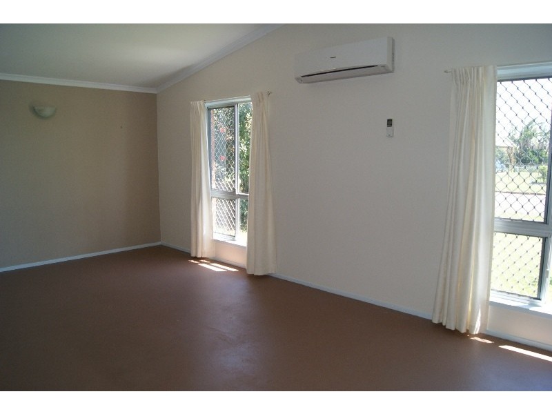 4 Russell Street, Bundaberg North QLD 4670