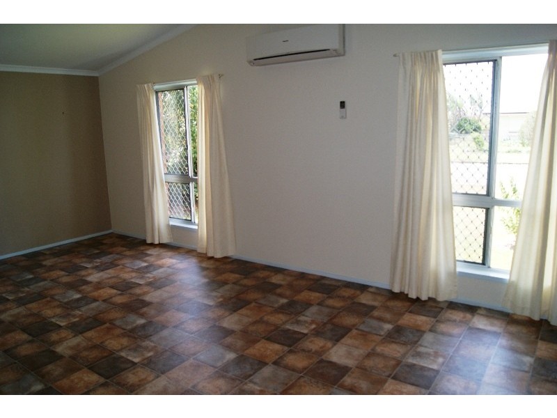 4 Russell Street, Bundaberg North QLD 4670