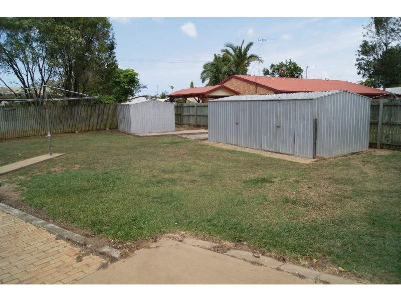 61 HEAPS STREET, Avenell Heights QLD 4670
