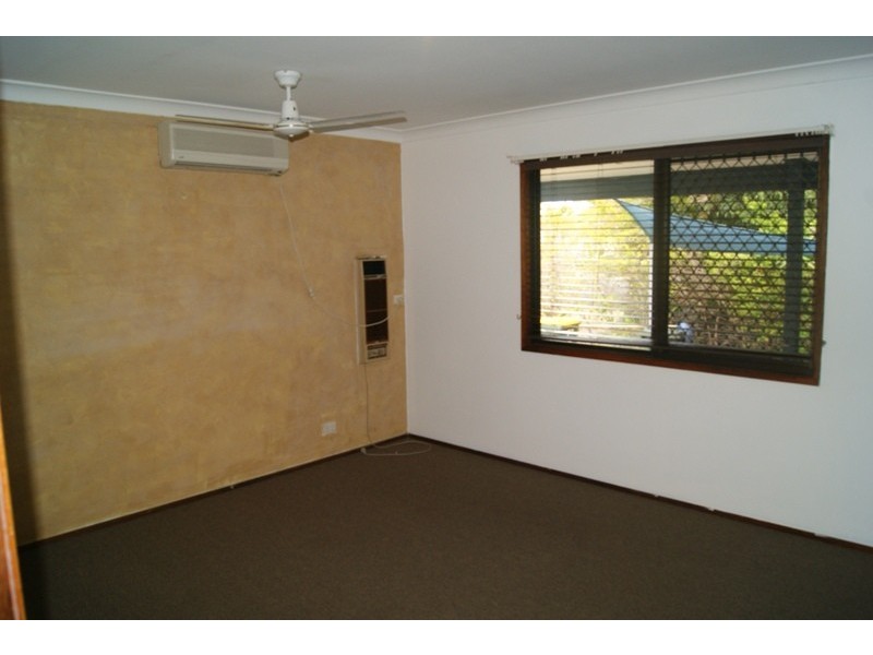 100 Boundary Street, Walkervale QLD 4670