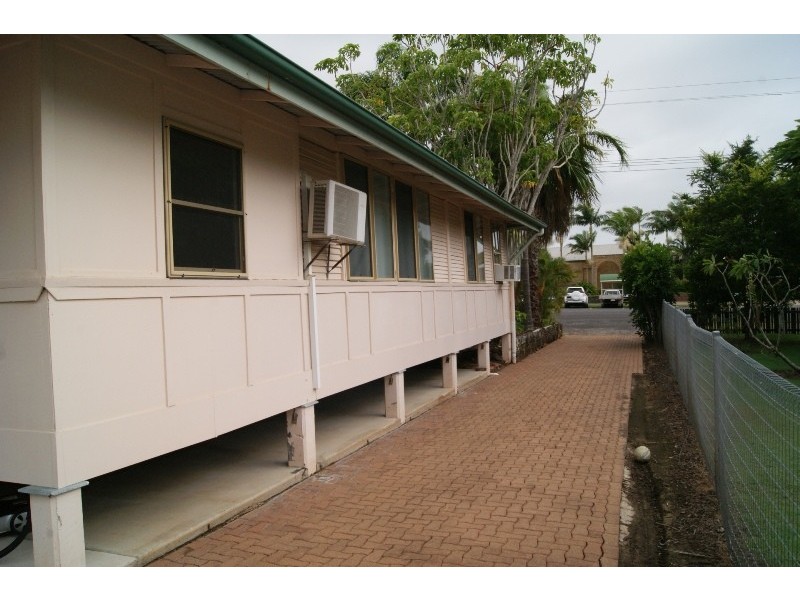 318 Bourbong Street, Bundaberg West QLD 4670