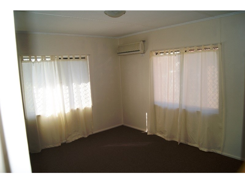 11 Walters Street, Bundaberg North QLD 4670