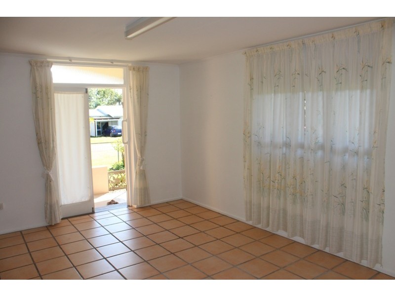 10  Tummon Street, Walkervale QLD 4670