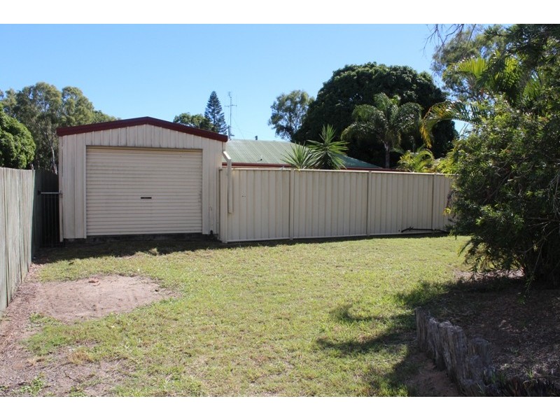 5 Holzberger Street, Moore Park Beach QLD 4670