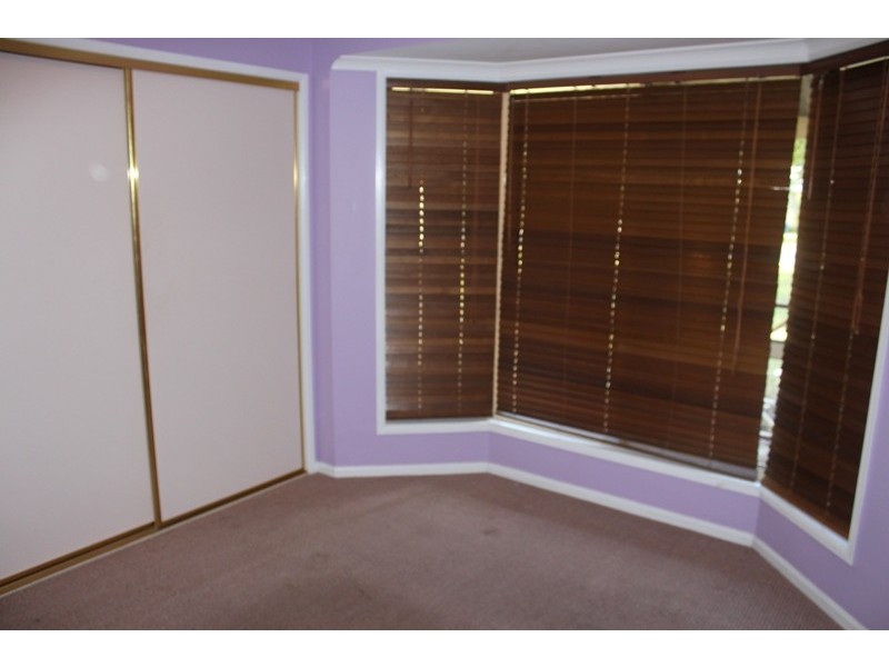 5 Holzberger Street, Moore Park Beach QLD 4670