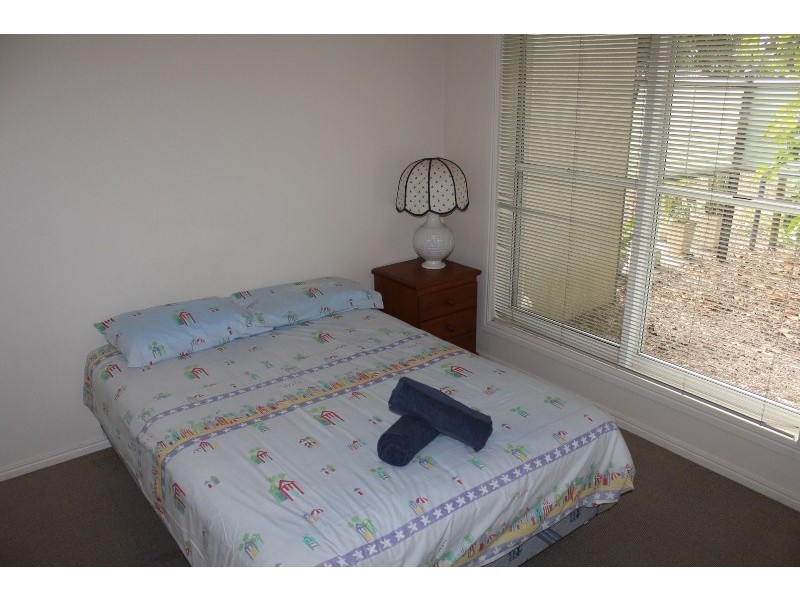 12/2 Sylvan Drive, Moore Park Beach QLD 4670