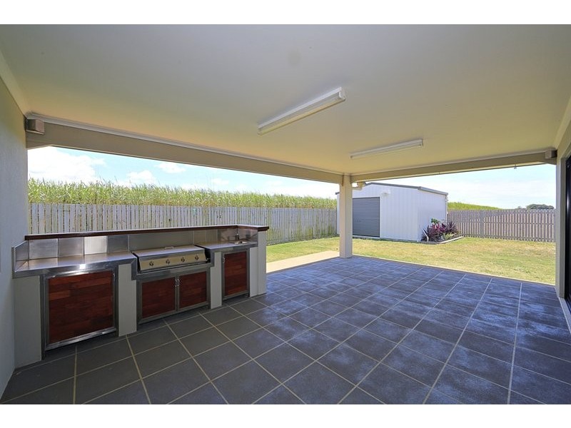 1573 Moore Park Road, Bundaberg North QLD 4670