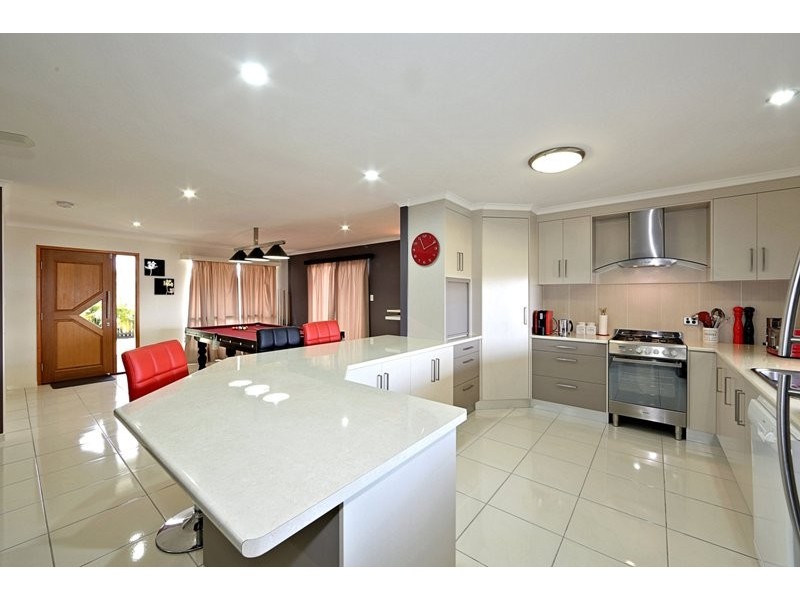 1573 Moore Park Road, Bundaberg North QLD 4670