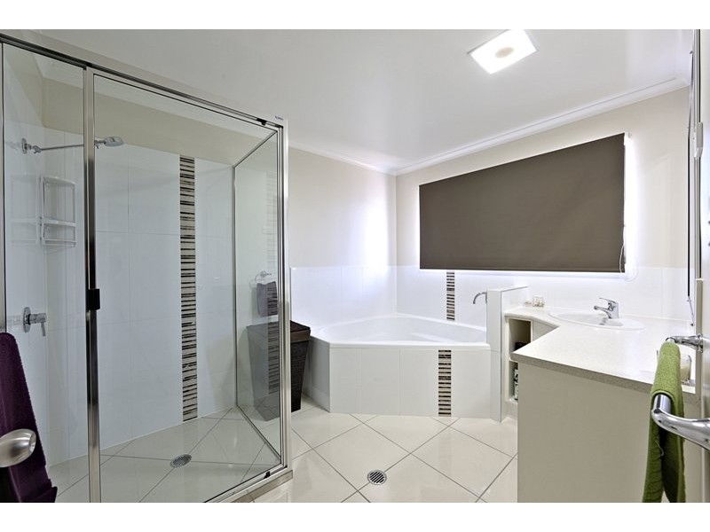 1573 Moore Park Road, Bundaberg North QLD 4670