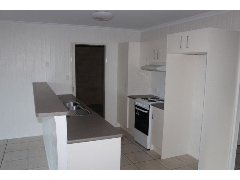 2/65 Gavin Street, Bundaberg North QLD 4670