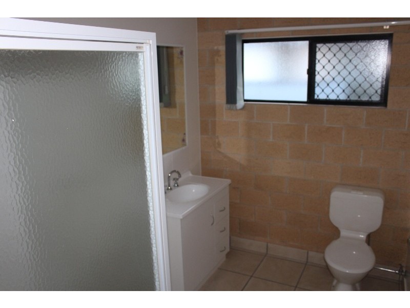 2/65 Gavin Street, Bundaberg North QLD 4670