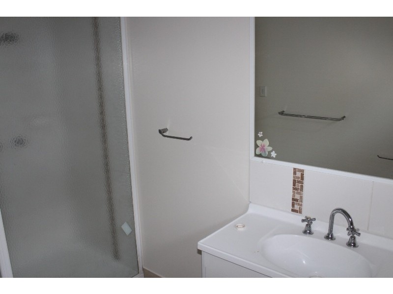 2/65 Gavin Street, Bundaberg North QLD 4670