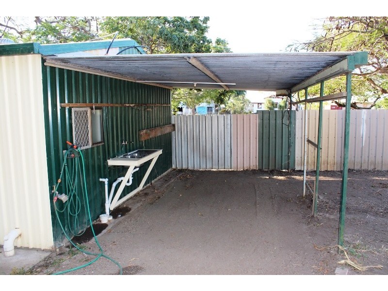 14 Wolca Street, Bundaberg North QLD 4670