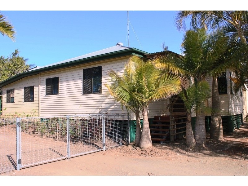14 Wolca Street, Bundaberg North QLD 4670