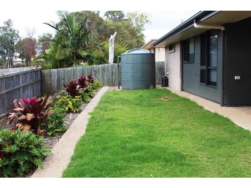 10 Green Avenue, Branyan QLD 4670