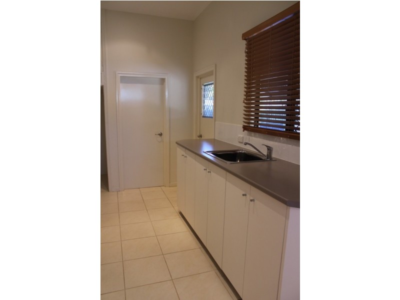 14 Cullen Street, Walkervale QLD 4670