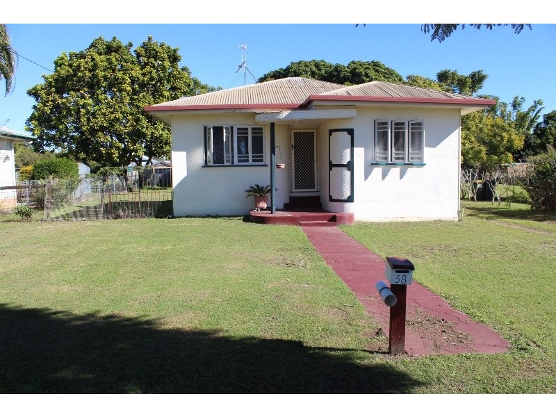 38 Elliott Heads Road, Kepnock QLD 4670