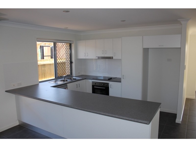 5 Foster Drive, Bundaberg North QLD 4670