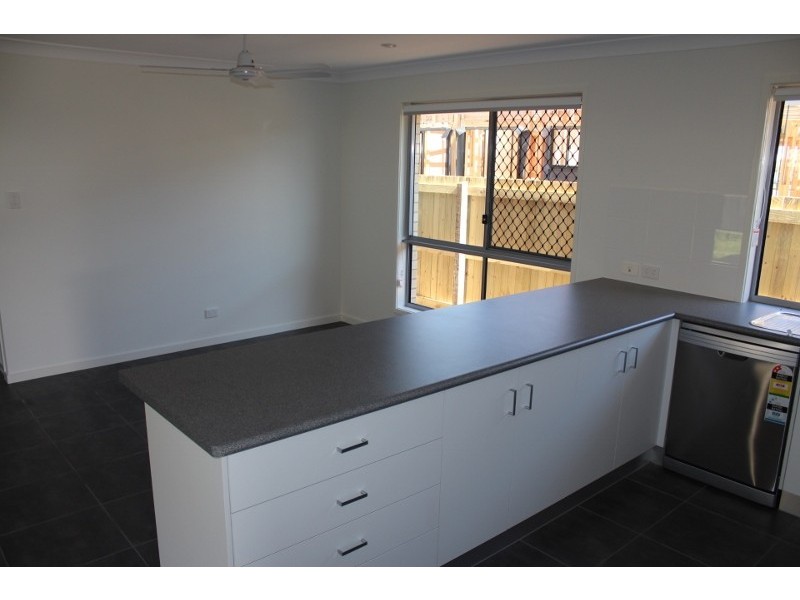 5 Foster Drive, Bundaberg North QLD 4670