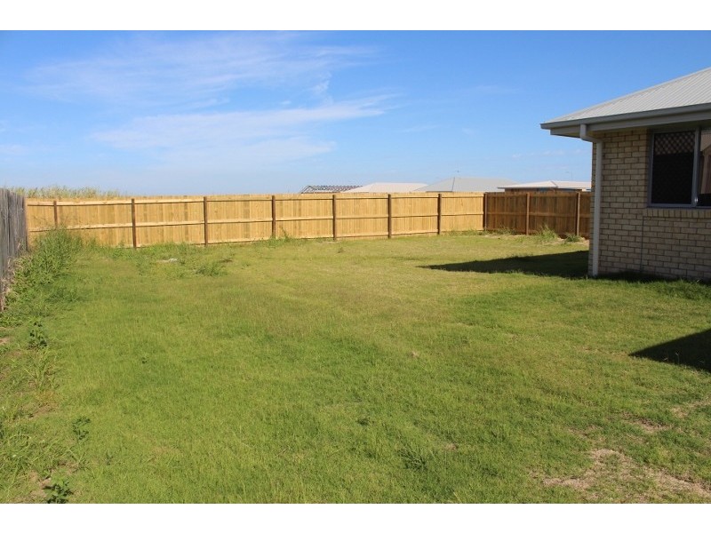5 Foster Drive, Bundaberg North QLD 4670