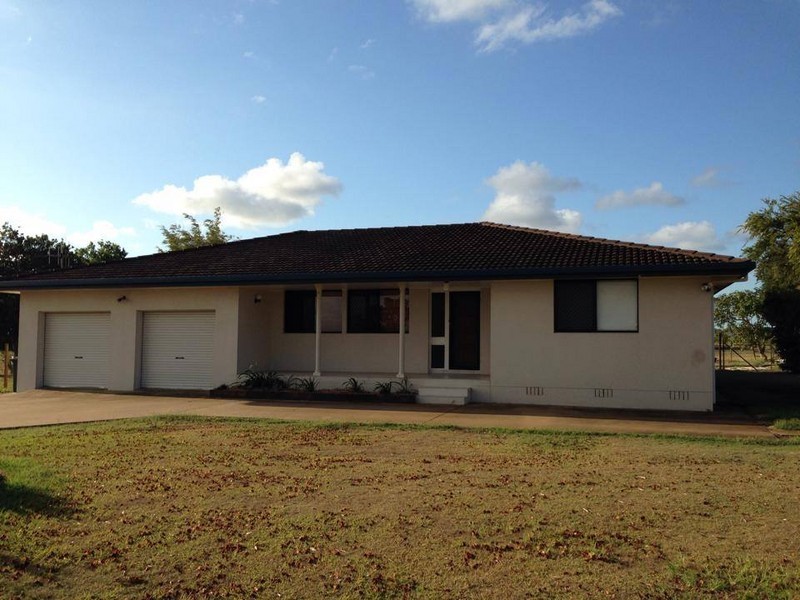 467 Lovers Walk, Bundaberg QLD 4670