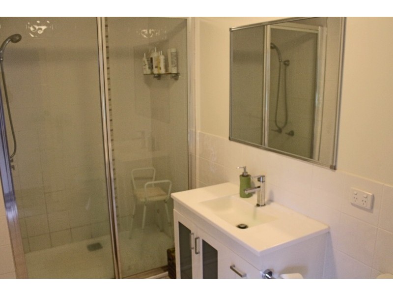 467 Lovers Walk, Bundaberg QLD 4670