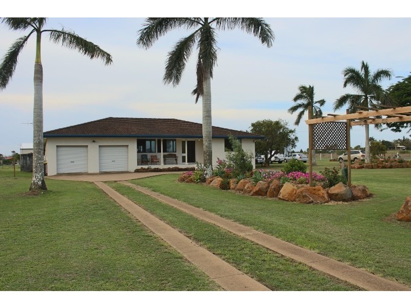467 Lovers Walk, Bundaberg QLD 4670