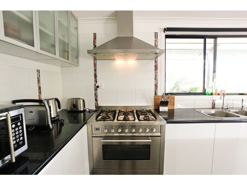 52 Tammy Road, Moore Park Beach QLD 4670