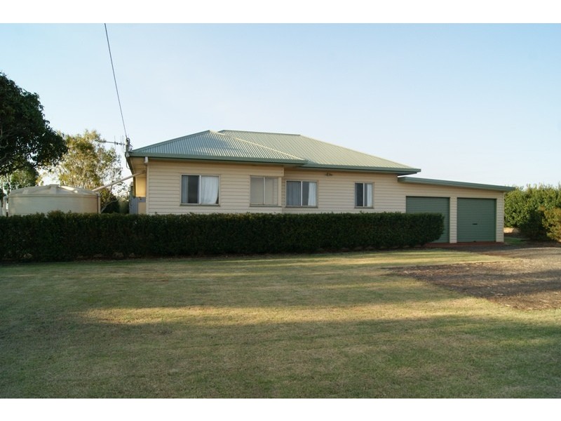 77 Heidkes Road, Windermere QLD 4670
