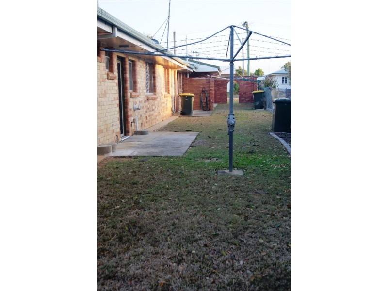 4/52 Alamein Street, Svensson Heights QLD 4670