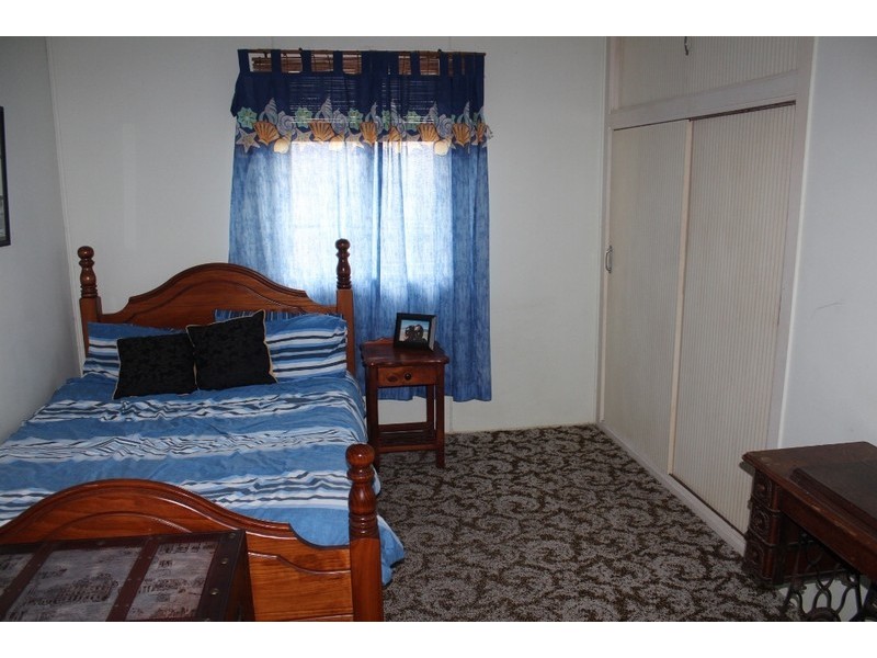 56 Beatrice Street, Walkervale QLD 4670