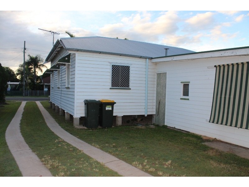 56 Beatrice Street, Walkervale QLD 4670