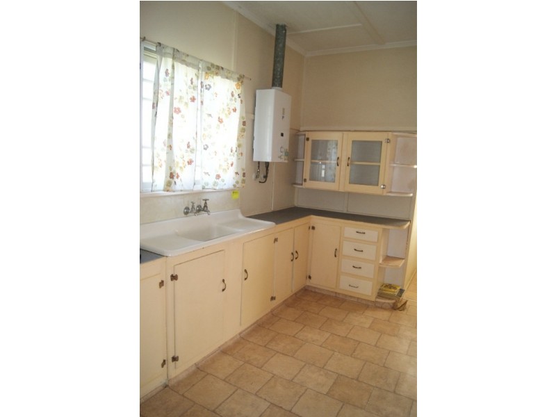 38 Elliott Heads Road, Kepnock QLD 4670