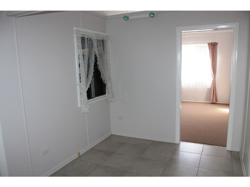 16 Mount Perry Road, Bundaberg North QLD 4670